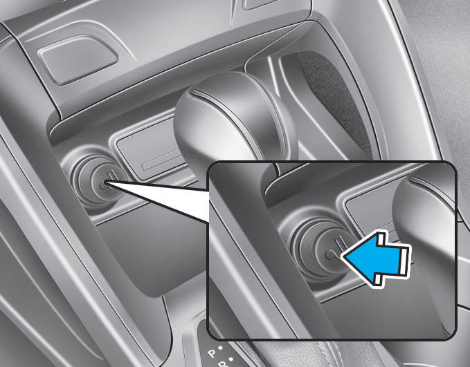 Hyundai Tucson >> Cigarette lighter (if equipped) Interior features